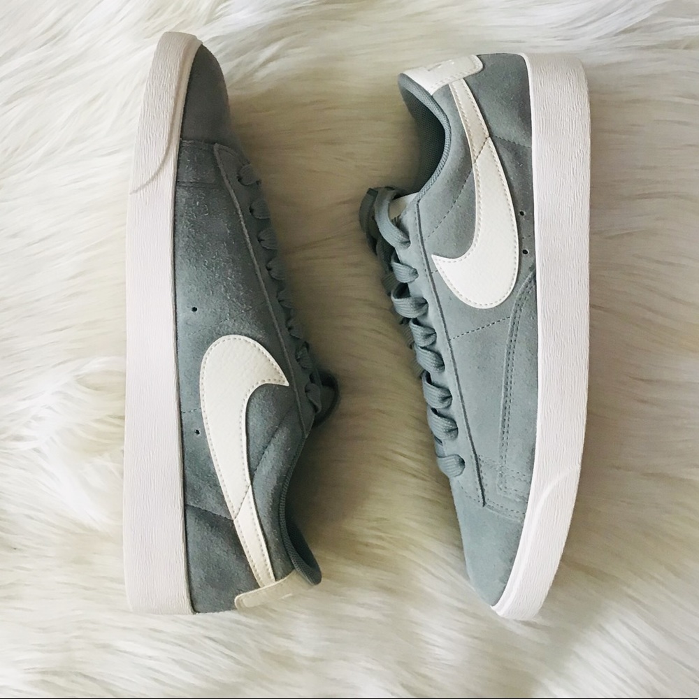 NIKE Blazer Suede Sneakers - Picture 10 of 12